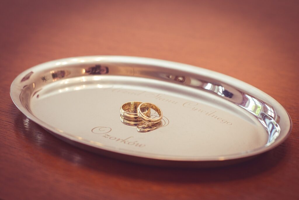 ワキガの匂いが気になる婚活中の方におすすめのケア方法は？