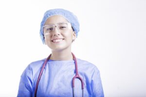 女性のワキガ手術の費用相場はどのくらい？