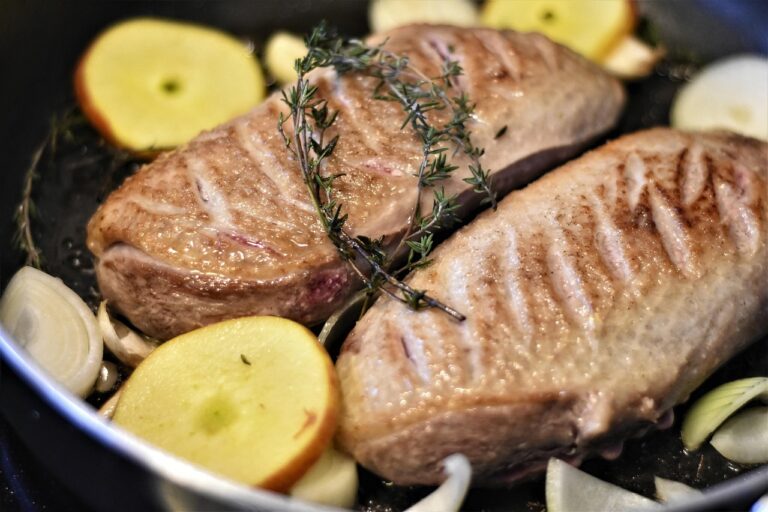 女性のワキガに肉を食べすぎるとどんな影響があるの？